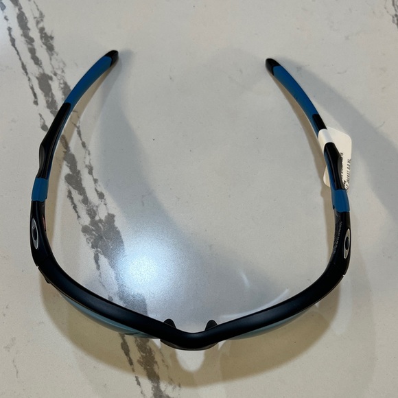 Oakley Half Jacket 2.0 XL Black Blue Sunglasses with Prizm 24K Men’s (No Case)